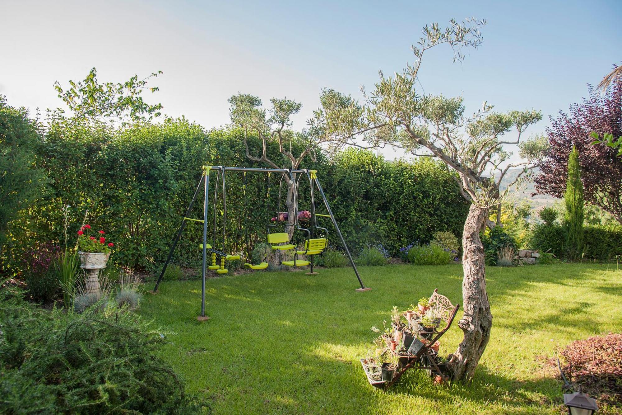 Villarose Castelbuono  Exteriör bild